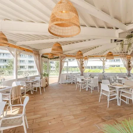 Polanki Aqua 3-pokojowy -premium- Family - Baseny, Wellness I Blisko Morza Garage & Pool Access Apartman Kołobrzeg