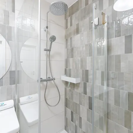 Polanki Aqua 3-pokojowy -premium- Family - Baseny, Wellness I Blisko Morza Garage & Pool Access Apartman